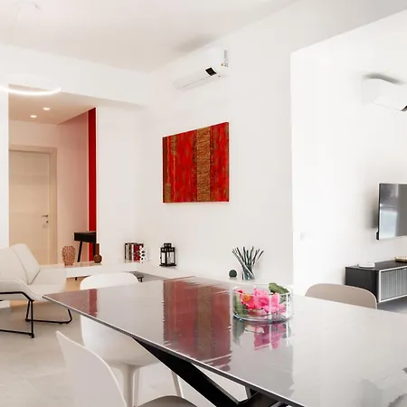 Domus Solis * روما
